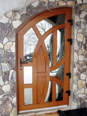 Металопластикові двері з гнутими імпостами Металопластикові двері з гнутими імпостами